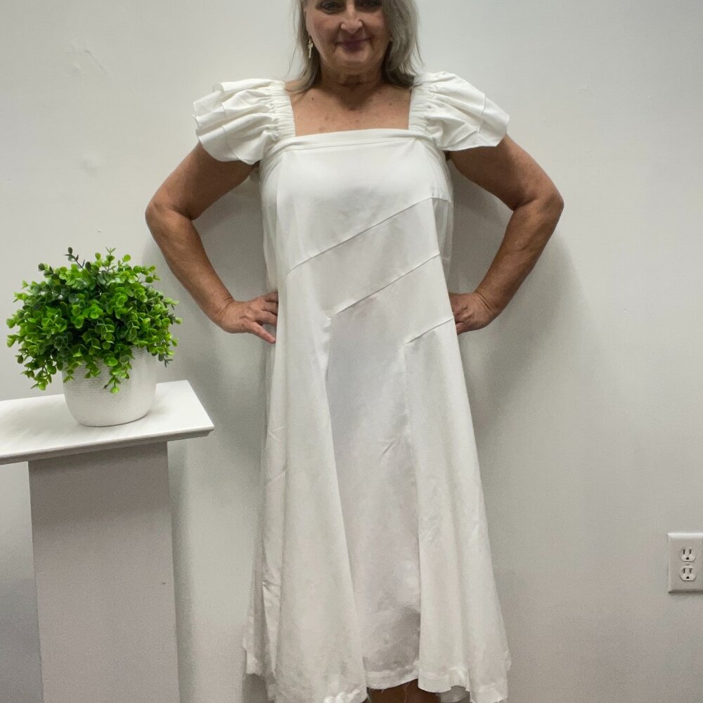 Grace & Emma Linen Versi Dress